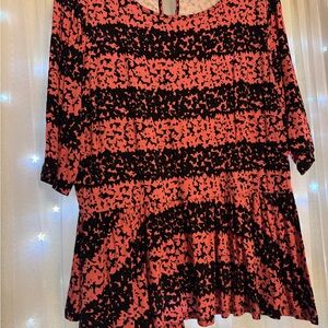 Elle Black and Coral pink peplum top